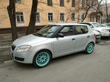 Skoda Fabia 2008 года за 2 500 000 тг. в Алматы