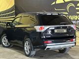 Mitsubishi Outlander 2013 годаүшін8 200 000 тг. в Актобе – фото 4