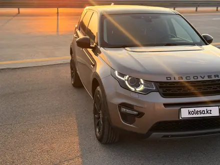 Land Rover Discovery 2017 года за 17 500 000 тг. в Алматы – фото 19