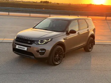 Land Rover Discovery 2017 года за 17 500 000 тг. в Алматы – фото 21