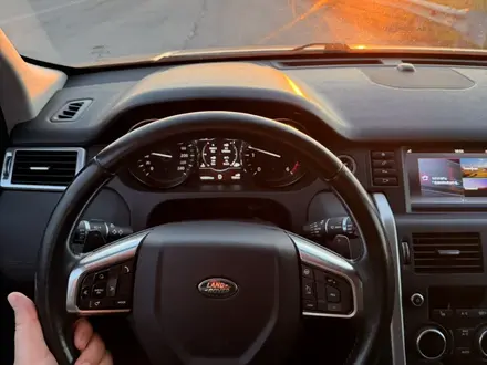 Land Rover Discovery 2017 года за 17 500 000 тг. в Алматы – фото 39
