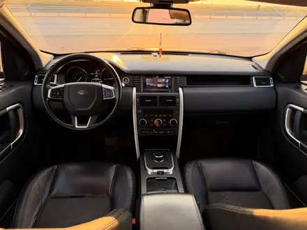 Land Rover Discovery 2017 года за 17 500 000 тг. в Алматы – фото 43