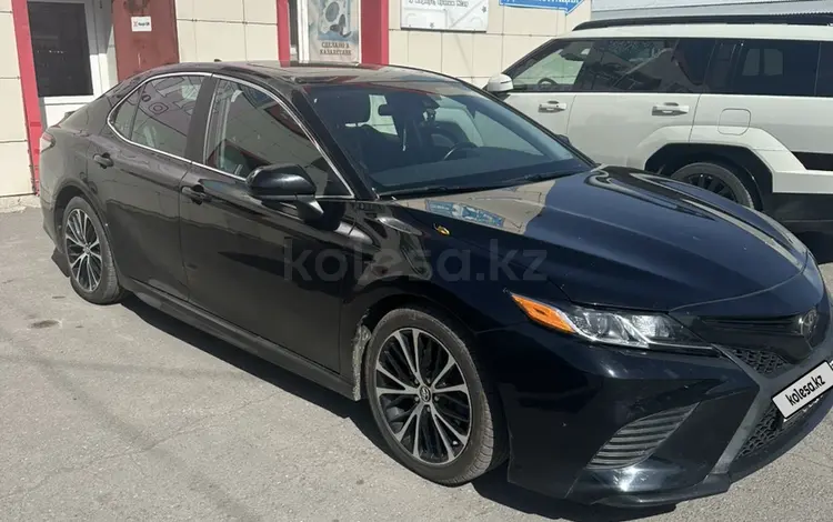 Toyota Camry 2019 годаүшін14 000 000 тг. в Караганда