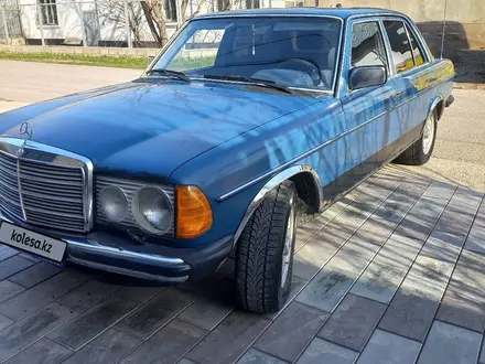 Mercedes-Benz E 280 1982 года за 2 100 000 тг. в Шымкент – фото 6