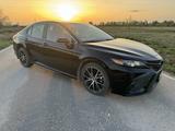 Toyota Camry 2023 годаүшін14 600 000 тг. в Актобе