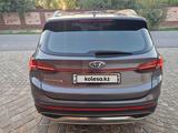 Hyundai Santa Fe 2021 годаүшін15 100 000 тг. в Шымкент – фото 4