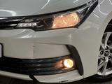 Toyota Corolla 2017 года за 8 200 000 тг. в Актобе – фото 2