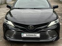 Toyota Camry 2018 года за 14 000 000 тг. в Алматы