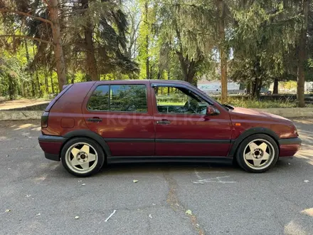 Volkswagen Golf 1994 года за 1 300 000 тг. в Алматы – фото 7