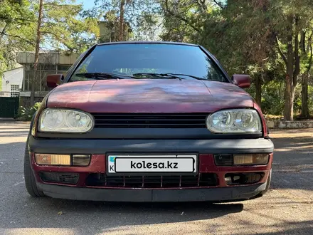 Volkswagen Golf 1994 года за 1 300 000 тг. в Алматы – фото 9