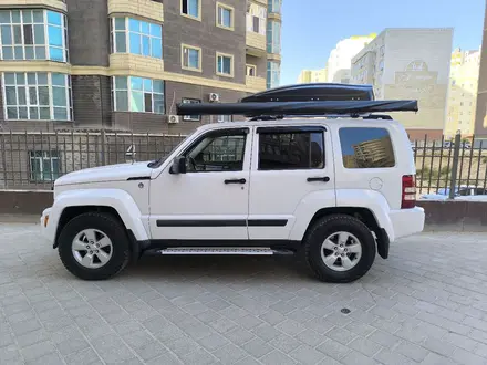 Jeep Liberty 2011 года за 9 300 000 тг. в Актау – фото 26