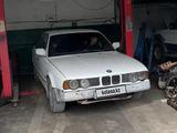 BMW 525 1990 года за 1 350 000 тг. в Алматы – фото 4