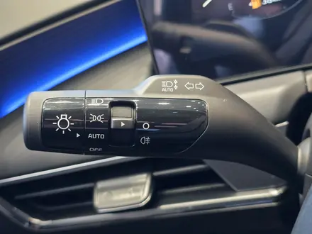 Kia K8 Premium 2025 года за 27 990 000 тг. в Костанай – фото 17