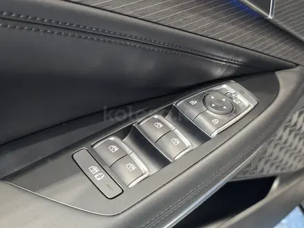 Kia K8 Premium 2025 года за 27 990 000 тг. в Костанай – фото 27