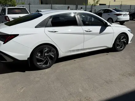 Hyundai Elantra 2024 года за 9 600 000 тг. в Караганда – фото 11