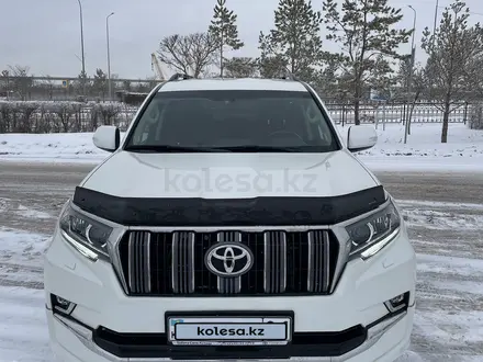 Toyota Land Cruiser Prado 2019 года за 24 500 000 тг. в Астана