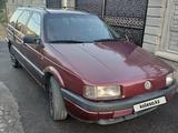 Volkswagen Passat 1992 года за 1 600 000 тг. в Есик – фото 2