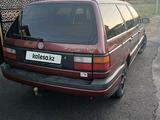 Volkswagen Passat 1992 года за 1 600 000 тг. в Есик – фото 5