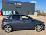 Hyundai i20 2023 года за 6 990 000 тг. в Караганда – фото 2