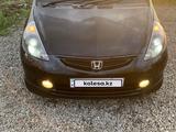 Honda Fit 2002 годаfor3 087 000 тг. в Астана