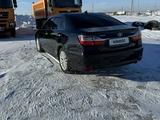 Toyota Camry 2015 годаүшін12 800 000 тг. в Актобе – фото 3