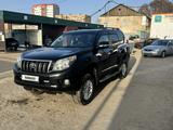 Toyota Land Cruiser Prado 2010 года за 17 500 000 тг. в Жезказган – фото 2