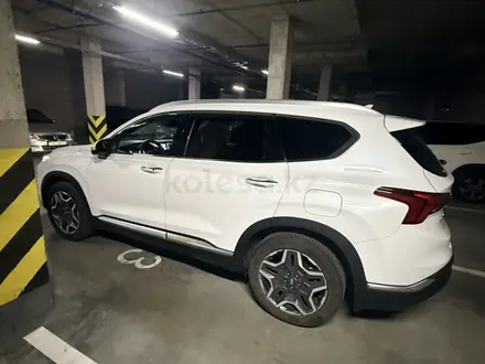 Hyundai Santa Fe 2023 года за 15 800 000 тг. в Алматы – фото 9