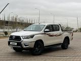 Toyota Hilux 2022 года за 19 000 000 тг. в Актау