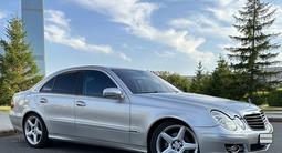 Mercedes-Benz E 320 2002 года за 5 900 000 тг. в Астана – фото 2