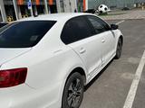 Volkswagen Jetta 2012 года за 3 900 000 тг. в Астана – фото 5