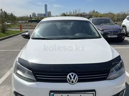 Volkswagen Jetta 2012 года за 3 900 000 тг. в Астана – фото 2