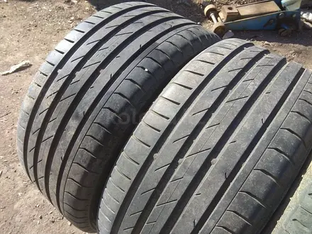 Шины 255/40 R18 — "Nokian Hakka Black" (Финляндия), летние, в отл за 80 000 тг. в Астана – фото 2