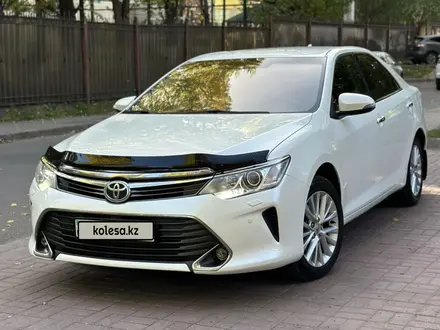 Toyota Camry 2015 года за 11 500 000 тг. в Астана