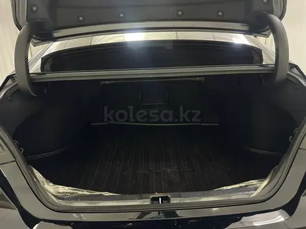 Toyota Camry Luxe 2025 года за 20 800 000 тг. в Алматы – фото 10