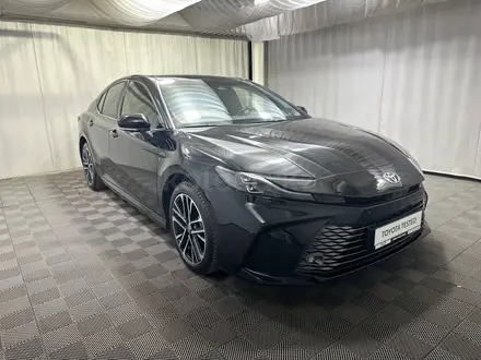 Toyota Camry Luxe 2025 года за 20 800 000 тг. в Алматы – фото 19