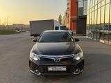 Toyota Camry 2014 года за 10 400 000 тг. в Шымкент – фото 2