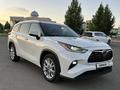 Toyota Highlander 2021 годаүшін25 000 000 тг. в Уральск