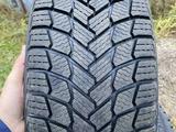 225/45 R19 Michelin X-ICE SNOW за 150 000 тг. в Алматы