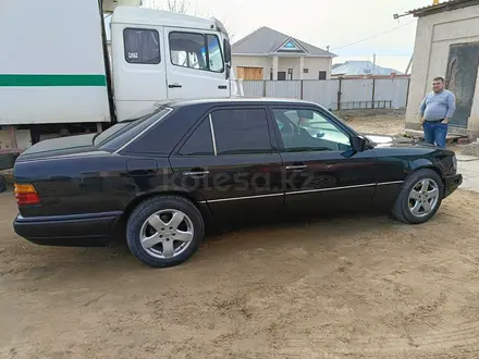 Mercedes-Benz E 200 1994 года за 2 000 000 тг. в Кызылорда – фото 3