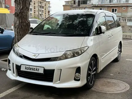 Toyota Estima 2014 года за 5 800 000 тг. в Тбилиси – фото 2