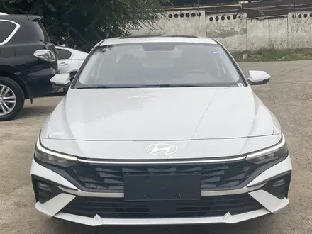 Hyundai Elantra 2024 года за 8 400 000 тг. в Алматы – фото 2