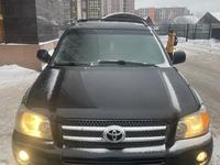 Toyota Highlander 2005 годаүшін6 200 000 тг. в Астана