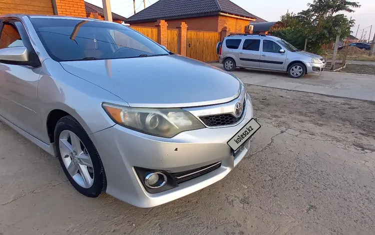 Toyota Camry 2014 года за 8 000 000 тг. в Атырау