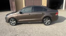 Volkswagen Polo 2014 года за 2 900 000 тг. в Жезказган – фото 2