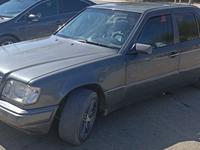 Mercedes-Benz E 220 1994 года за 2 001 000 тг. в Кызылорда