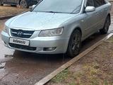 Hyundai Sonata 2007 года за 3 700 000 тг. в Астана – фото 2