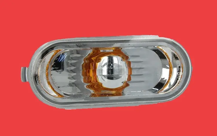 Оптика Повторитель поворотника в крыло за 2 500 тг. в Алматы