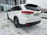 Toyota Highlander 2017 года за 20 200 000 тг. в Павлодар – фото 2