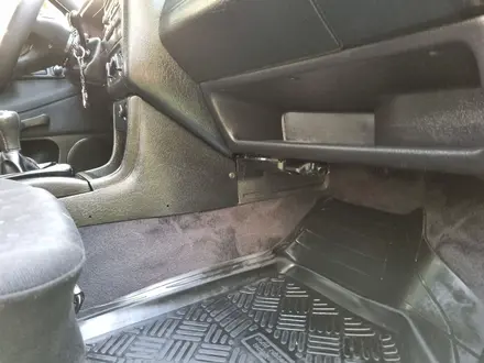 Volkswagen Passat 1995 года за 2 900 000 тг. в Кокшетау – фото 27