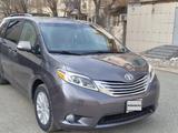 Toyota Sienna 2015 года за 12 500 000 тг. в Атырау – фото 2